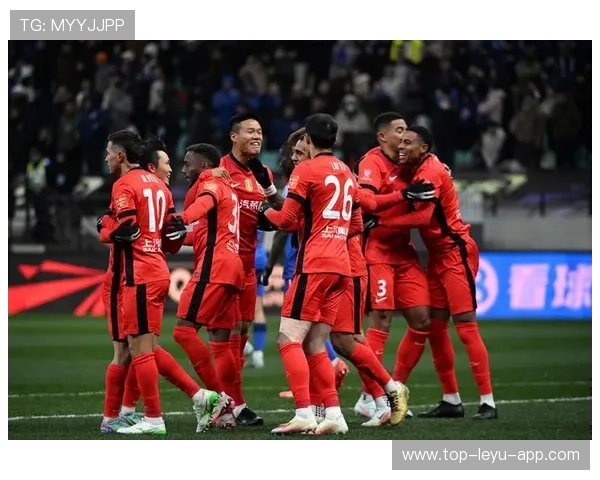 上海海港引援名单曝光，多个目标锁定中场与翼卫