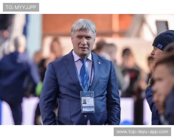 前球星加盟俱乐部管理层，带来经验与资源