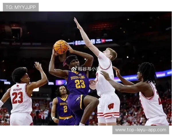 国王季中数据反馈:外线牵扯带来更多内线突破机会 国王季中数据反馈:外线牵扯带来更多内线突破机会